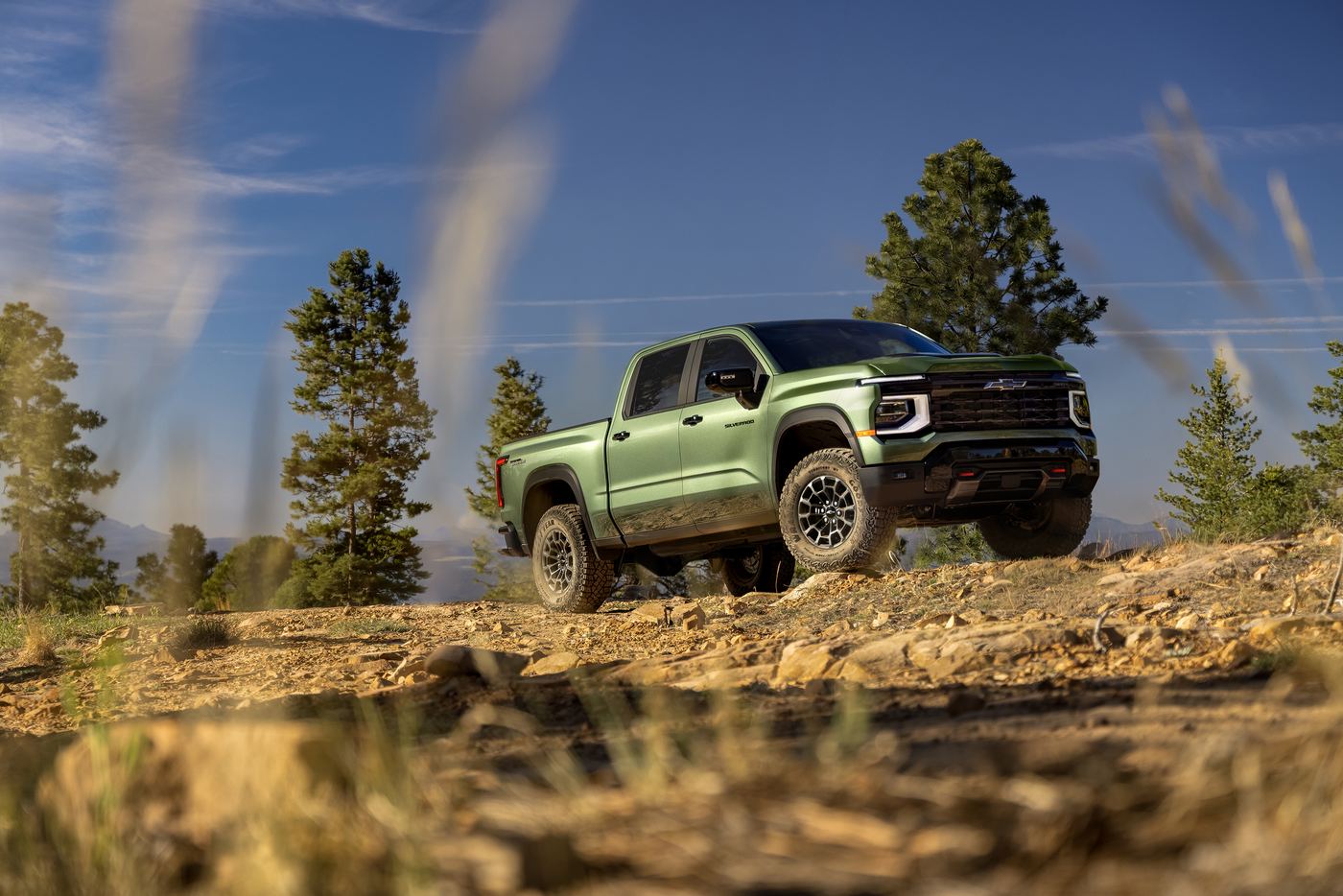 2027 Chevrolet Silverado 1500 Trail Boss in Trillium Metallic. Credit: Chevrolet.