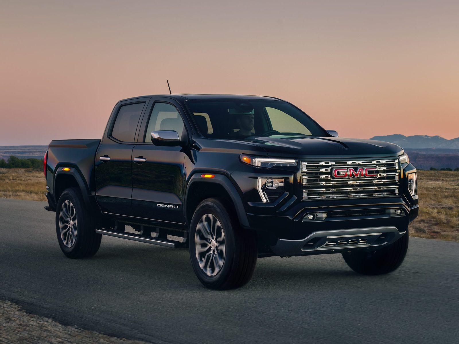 Why the 2027 GMC Canyon and Chevy Colorado Now Make 350 hp